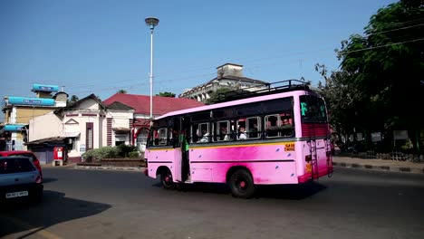 INDIA,-GOA---2012:-Traffic-in-India