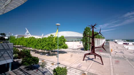 Modern-Sculpture-and-Shopping-Centre-in-Parque-das-Nacoes,-Park-of-Nations,-Lisbon,-Portugal-timelapse