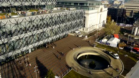 Centenary-Square-Birmingham-entfernt.