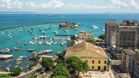 Timelapse-vista-de-todos-los-santos-de-la-bahía-en-el-Salvador,-Bahia,-Brasil