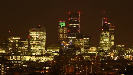 Noche-a-día-lapso-de-paisaje-urbano