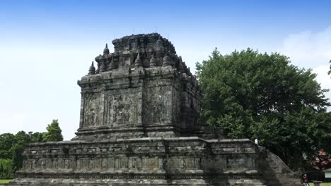 Borobudur,-or-Barabudur-Indonesian-Candi-Borobudur-is-a-9th-century-Mahayana-Buddhist-temple-in-Magelang,-Central-Java,-Indonesia