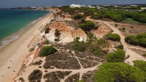 Aerial-footage-of-Falesia-Beach-(Praia-da-Falesia)-in-Algarve,-Portugal