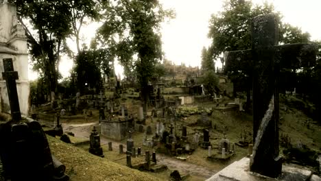 Haunted-Friedhof-auf-dem-Hügel