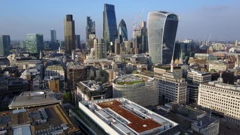 Amazing-aerial-view-of-the-London-city-from-above