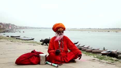 Porträt-von-einem-heiligen-indischen-Sadhu