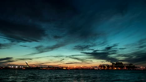 Montreal-Saint-Lawrence-River-and-Boats-Sunset-Timelapse