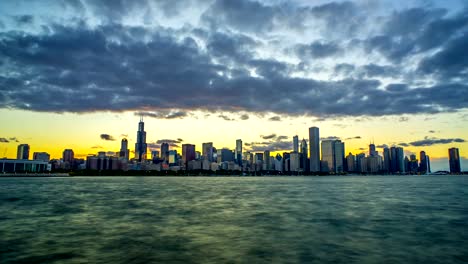 Golden-Chicago-Sunset-Time-Lapse-Tag-und-Nacht-Skyline-4K-1080p