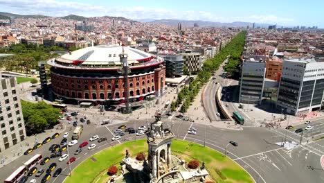 Vista-aérea-de-la-Plaza-Espanya-de-Barcelona-España