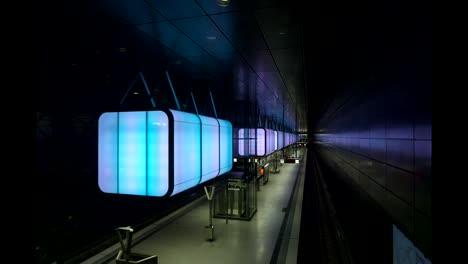 Timelapse-de-la-estación-de-metro-HafenCity-Universität-en-Hamburgo