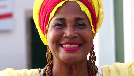 Portrait-of-Brazilian-woman-of-African-descent---Baiana