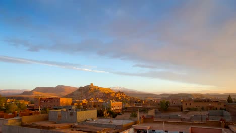 Viejo-castillo-de-la-Kasbah-de-Ait-Ben-Haddou-sunrise-timelapse