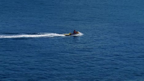 Lifguard-Patrolling-Bondi-Beach