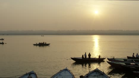 Morning-on-river-Ganges.