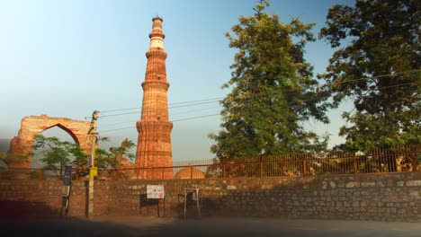 Delhi,-Qutab-Minar-1-Zeitraffer