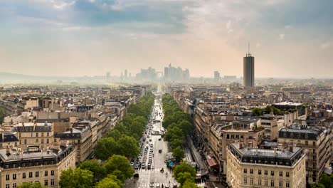 Paris-Stadt-Skyline-Timelapse-La-Defrense-und-Champs-Elysees-Blick-vom-Arc-de-Triomphe,-Paris,-Frankreich,-4K-Zeitraffer