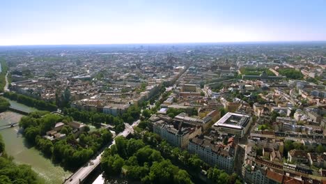 Aerial-Video-München-4K-durch-überfliegen