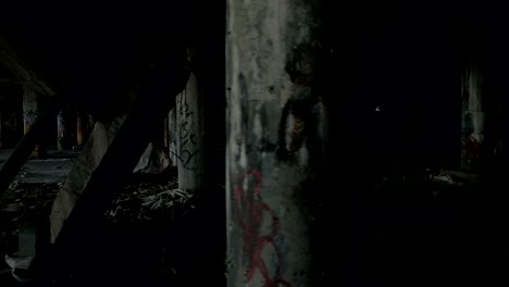 CLOSE-UP:-Collapsing-pillars-in-abandoned-decaying-underground-garage-in-Detroit