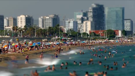 Las-playas-y-la-arquitectura-de-la-ciudad-de-Barcelona.-Lapso-de-tiempo.