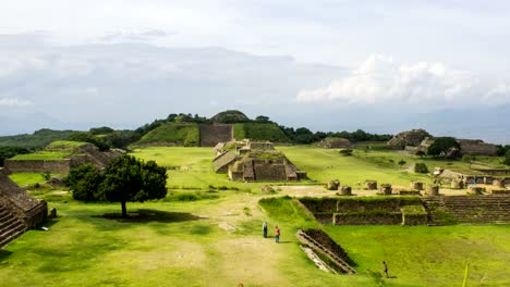 Monte-Alban,-Chiapas,-Mexico,-Zapotecs-Ancient-Mesoamerican-Pyramids,-Time-Lapse