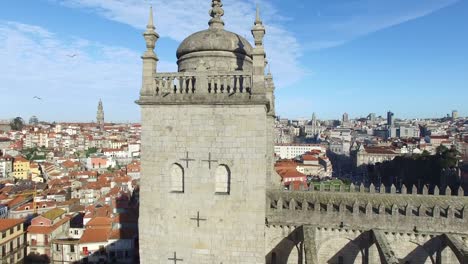 Aerial-View-of-Porto,-Portugal