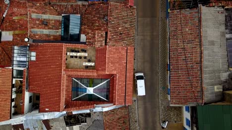 Antenne/Drohne-Blick-auf-Straßen-von-Bogotá,-Kolumbien-8