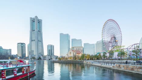 Zeitraffer-der-Skyline-der-Stadt-Yokohama-in-Japan-Tag-zu-Nacht-Zeitraffer-4K