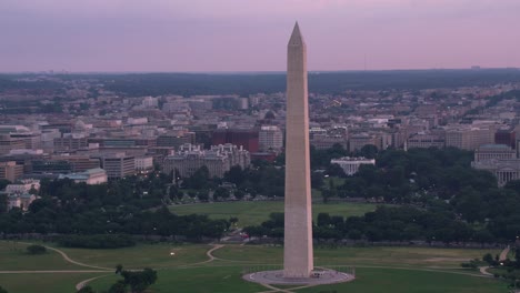 Blick-auf-das-Washington-Monument-und-dem-weißen-Haus.