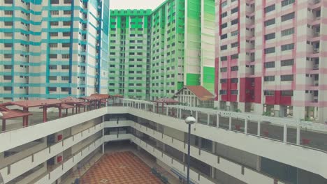 Multicolor-Rochor-centro-edificio-una-vista-aérea-construida-en-1977,-Singapur