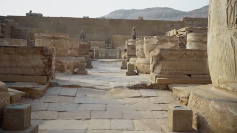 Temple-of-Medinet-Habu.-Egypt,-Luxor.