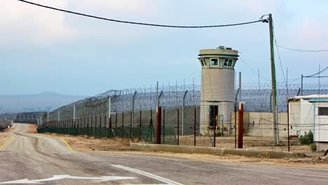 Border-of-Syria-and-Israel.-Tall-fences-with-military-posts-and-UN-soldiers