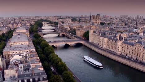 Aerial-view-of-Paris-during-sunset