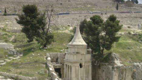 Inclinación-avshalom-tumba-de-ancho