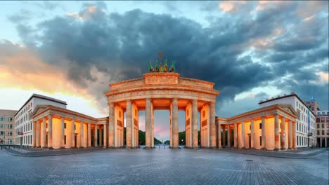 Puerta-de-Brandenburgo-en-Berlín,-Time-lapse