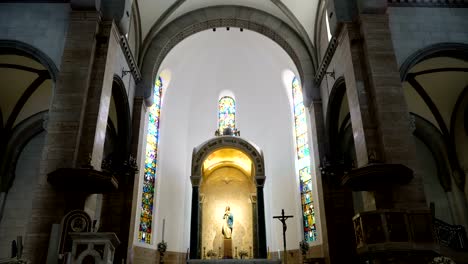 Manila-Cathedral,-Intramuros