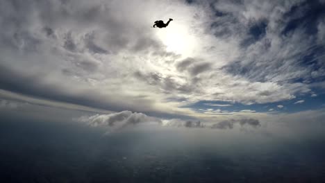 Parachutist-Costume-Skeleton,-Halloween