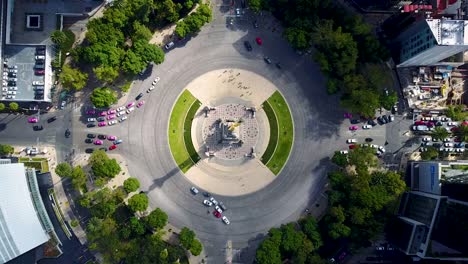 Ángel-de-la-independencia-en-el-aérea-de-la-ciudad-de-México