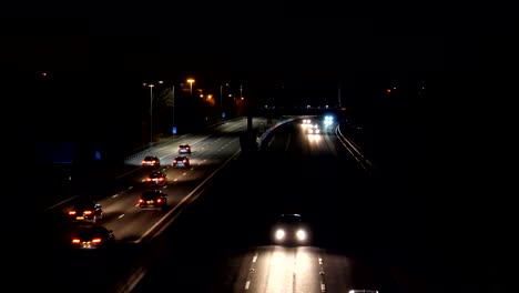 Nachtverkehr-auf-Manchester-Stadt-M60-Autobahn