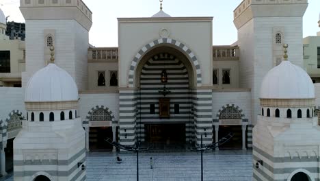 Rajhi-Mosque---Mecca