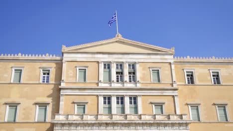 Building-of-Hellenic-Parliament-in-Athens,-Greece.