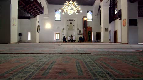 Dolly:-Wedding-ceremony-in-prayer-hall-of-the-mosque