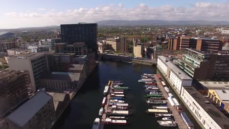 Grand-Canal-Dock,-Dublin---Drohne