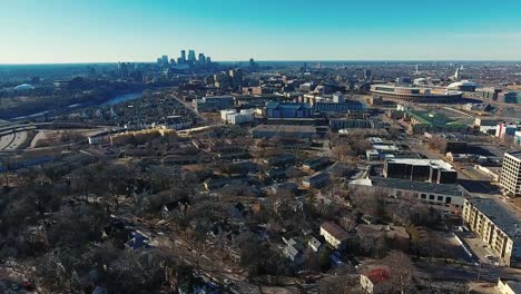 Las-ciudades-gemelas-de-Minneapolis-Minnesota-aérea-Drone