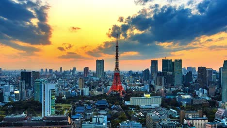 4-K.-Time-Lapse-Blick-auf-Sonnenuntergang-in-Tokyo-City-mit-Tokyo-Tower-in-japan