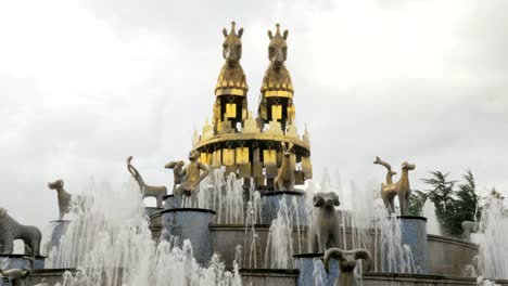 Kolkhida-Fountain-on-the-central-square-of-Kutaisi,-Georgia,-Europe