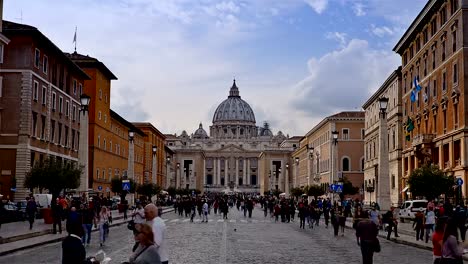 Video-of-the-Saint-Peter-Basilica