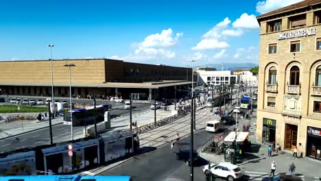 Florence,-October-2018:-Hiperlapse-of-arrival-and-departure-of-Florence-tram-near-train-station.