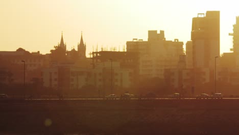 Mumbai-traffic-at-sunset.