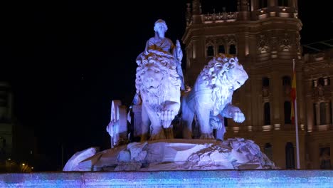 Spanien,-madrid-Nachtlicht-großen-Brunnen-der-plaza-de-la-cibeles-4-K