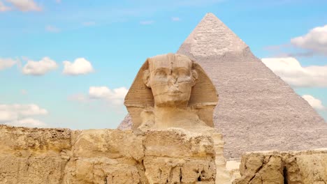 TIMELAPSE.-Wolken-über-Der-Cheops-Pyramide-und-Sphinx.-Gizeh-Ägypten.-v.1